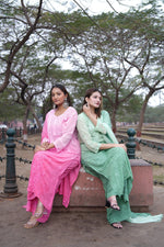 Load image into Gallery viewer, Gulfam Rose Pannel Viscose Kurti Set