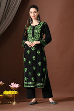 Load image into Gallery viewer, Mahira Rayon Duel Thread Chikankari Kurti Green