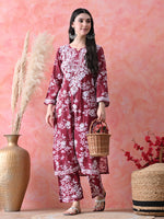 Load image into Gallery viewer, Chhaya Mul Chikankari Kurti Set Wine