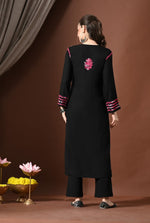 Load image into Gallery viewer, Mahira Rayon Duel Thread Chikankari Kurti