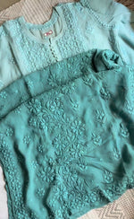 Load image into Gallery viewer, Averi Viscose 3D Handwork Kurta