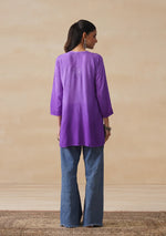 Load image into Gallery viewer, Amina Rayon Short Chikankari Kurti - The Lucknowi Chikan