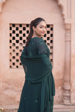 Load image into Gallery viewer, Gulfam Rose Pannel Viscose Kurti Set