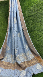 Load image into Gallery viewer, Hansini Premium Maheshwari Silk Saree