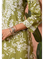 Load image into Gallery viewer, Aadat Mulmul Straight Chikankari Kurti