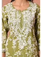 Load image into Gallery viewer, Aadat Mulmul Straight Chikankari Kurti