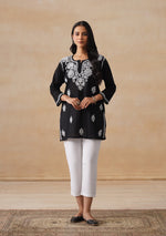 Load image into Gallery viewer, Jiva Rayon Short Kurti
