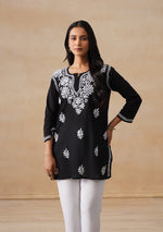 Load image into Gallery viewer, Jiva Rayon Short Kurti