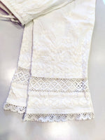 Load image into Gallery viewer, White Lace Chikankari Kurti