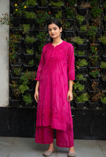 Load image into Gallery viewer, Hayat Chikankari Kurti Set
