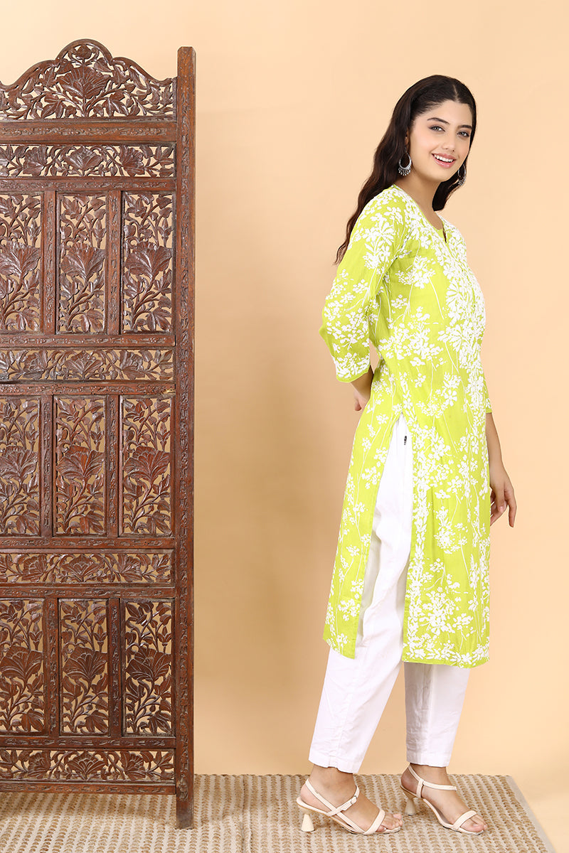 Zainab Chikankari Mulmul Straight Kurti