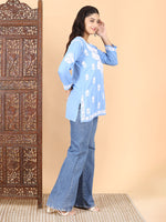Load image into Gallery viewer, Jiva Rayon Short Chikankari Kurti - The Lucknowi Chikan