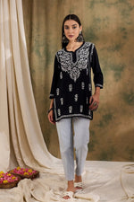 Load image into Gallery viewer, Haniya Premium Chikankari Short Top