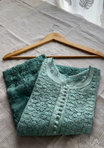 Load image into Gallery viewer, Averi Viscose 3D Handwork Kurta - The Lucknowi Chikan