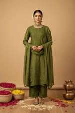 Load image into Gallery viewer, Sawan Chanderi Chikankari Suit Set