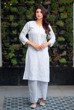 Load image into Gallery viewer, Hayat Chikankari Kurti Set White