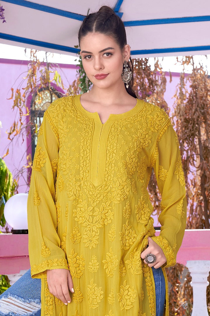 Vranda Pure Viscose 3D Chikankari Kurti