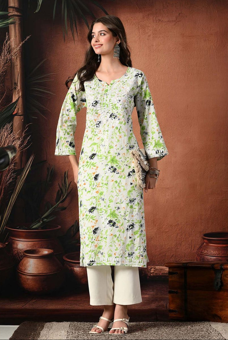 Saheli Mul Mul Floral Chikankari Kurti