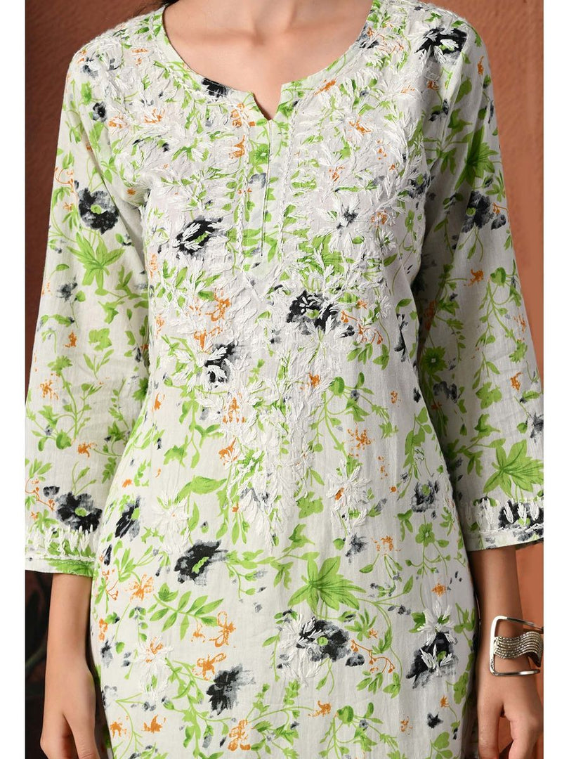 Saheli Mul Mul Floral Chikankari Kurti