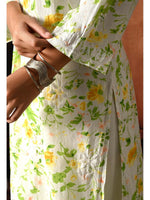 Load image into Gallery viewer, Saheli Mul Mul Floral Chikankari Kurti