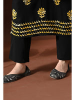 Load image into Gallery viewer, Mahira Rayon Duel Thread Chikankari Kurti