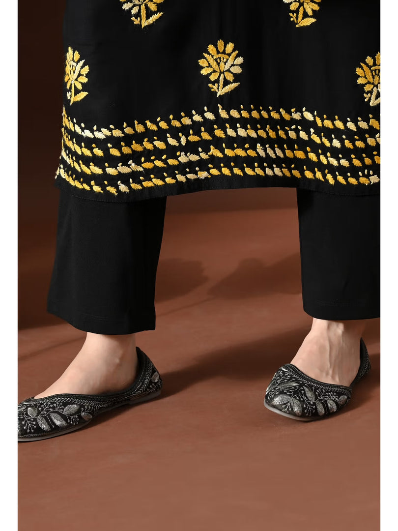 Mahira Rayon Duel Thread Chikankari Kurti