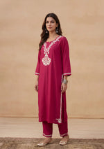 Load image into Gallery viewer, Daftar Rayon Chikankari Solid Women's 2 PC Long Kurta Set