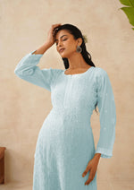Load image into Gallery viewer, Suhana Ombre Chikankari Viscose Long Kurta - The Lucknowi Chikan 