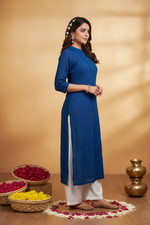 Load image into Gallery viewer, Gulposh Rose Pannel Viscose Kurti