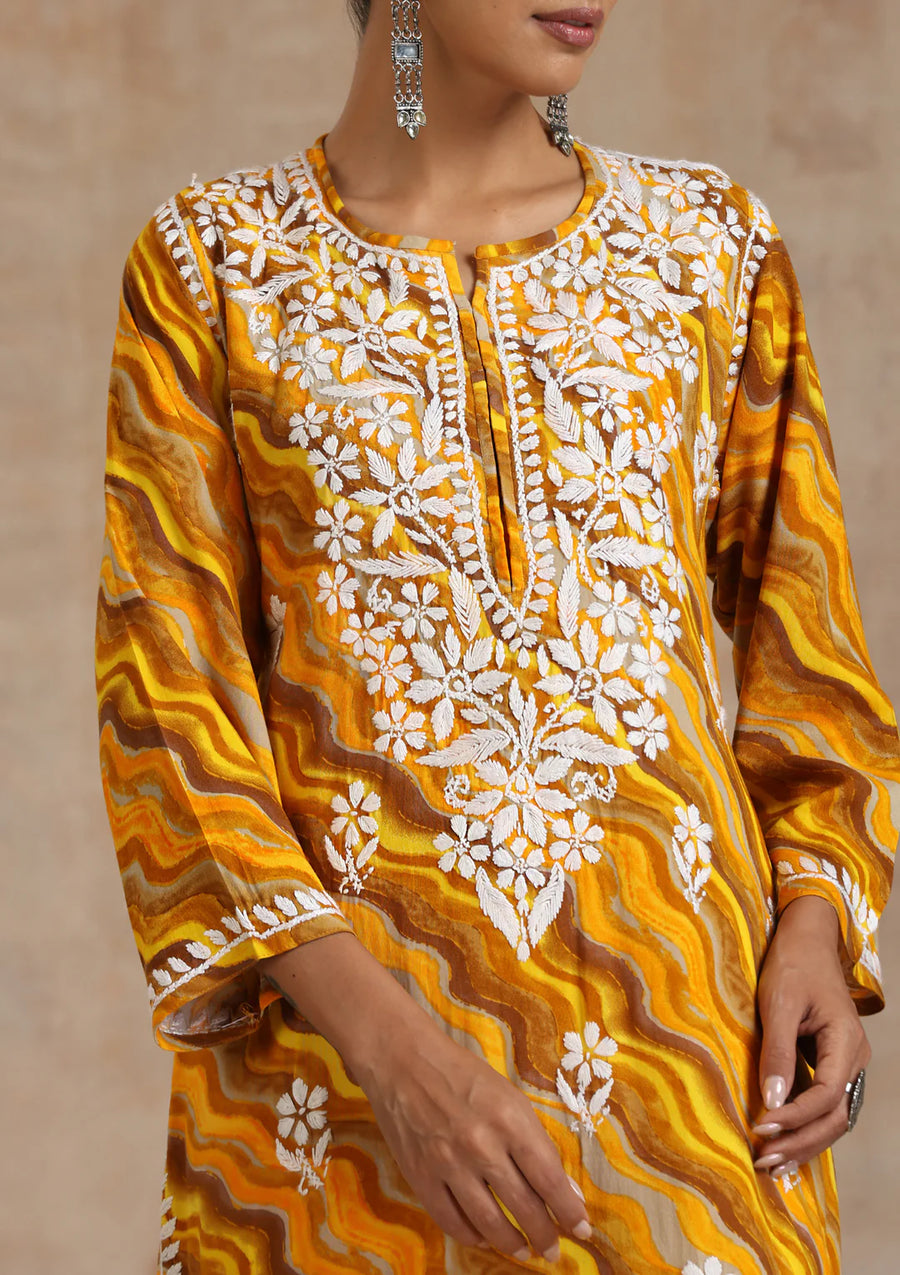 Dhani Rayon Lahariya Chikankari Kurti