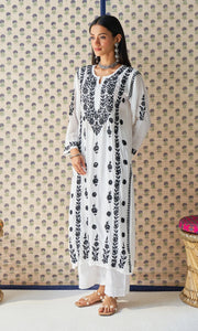 Pratha 3D Chikankari Muslin Kurta