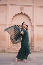 Load image into Gallery viewer, Gulfam Rose Pannel Viscose Kurti Set
