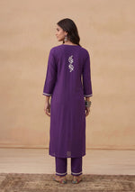 Load image into Gallery viewer, Daftar Rayon Chikankari Solid Women's 2 PC Long Kurta Set