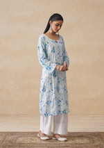 Load image into Gallery viewer, Aadat Mulmul Straight Chikankari Kurti
