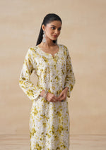 Load image into Gallery viewer, Aadat Mulmul Straight Chikankari Kurti