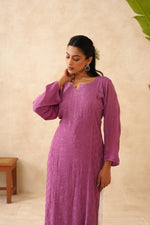 Load image into Gallery viewer, Arsh Premium Viscose Chikankari Kurti - The Lucknowi Chikan 