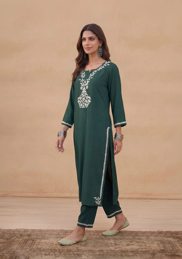 Daftar Rayon Chikankari Solid Women's 2 PC Long Kurta Set
