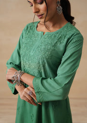 Amina Rayon Short Chikankari Kurti - The Lucknowi Chikan 