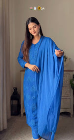 Load image into Gallery viewer, Surma Viscose 3D Chikankari Kurta Set