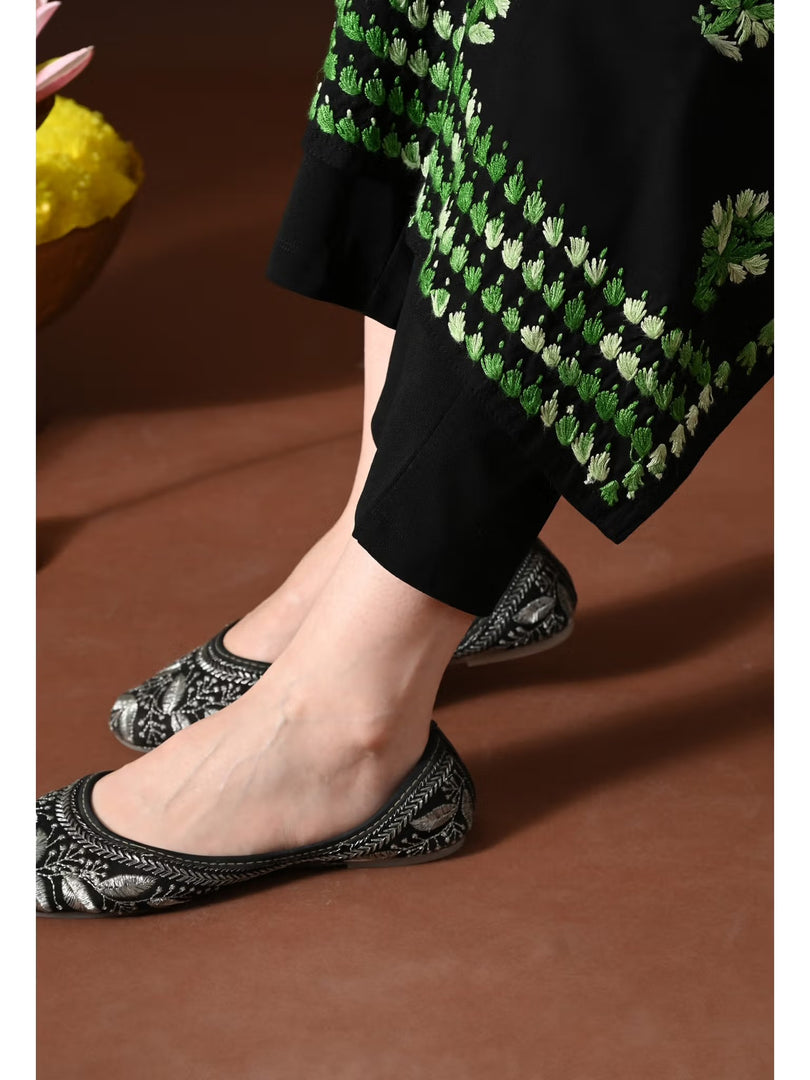Mahira Rayon Duel Thread Chikankari Kurti