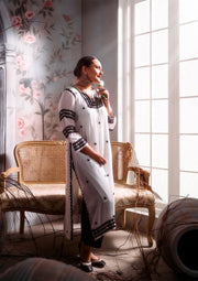 Adila Muslin Designer Chikankari Kurti - The Lucknowi Chikan 