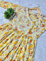 Load image into Gallery viewer, Gulfam Side Choli Mul Mul Gown
