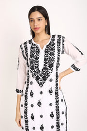 Pratha 3D Chikankari Muslin Kurta