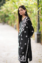 Load image into Gallery viewer, Daniya Modal Chikankari Kurti Set - The Lucknowi Chikan 
