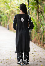 Load image into Gallery viewer, Daniya Modal Chikankari Kurti Set - The Lucknowi Chikan 