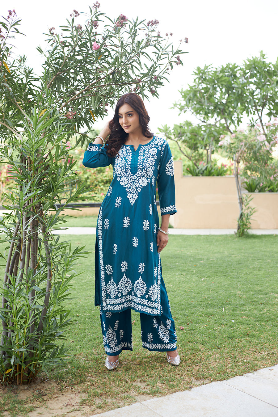 Surbala Modal Chikankari Kurti Set Peacock-Green