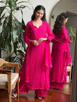 Load image into Gallery viewer, Gulnihal Viscose Premium Chikankari Kurti Set - The Lucknowi Chikan 