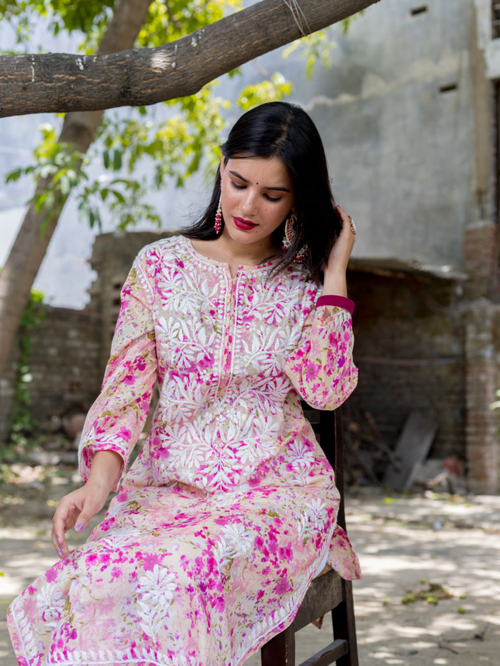 Sonu Kakkar Styled Mulmul Chikankari Kurta