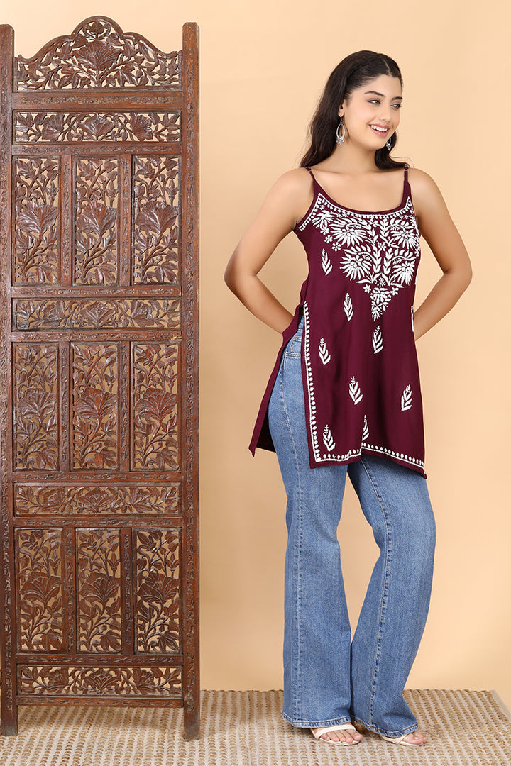 Anushka Noodle Chikankari Kurti