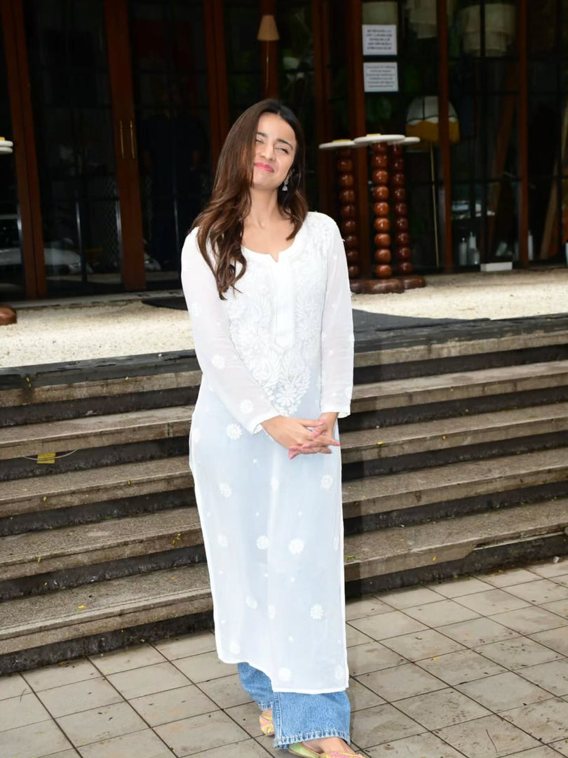 Mrunal Viscose Chikankari Kurti